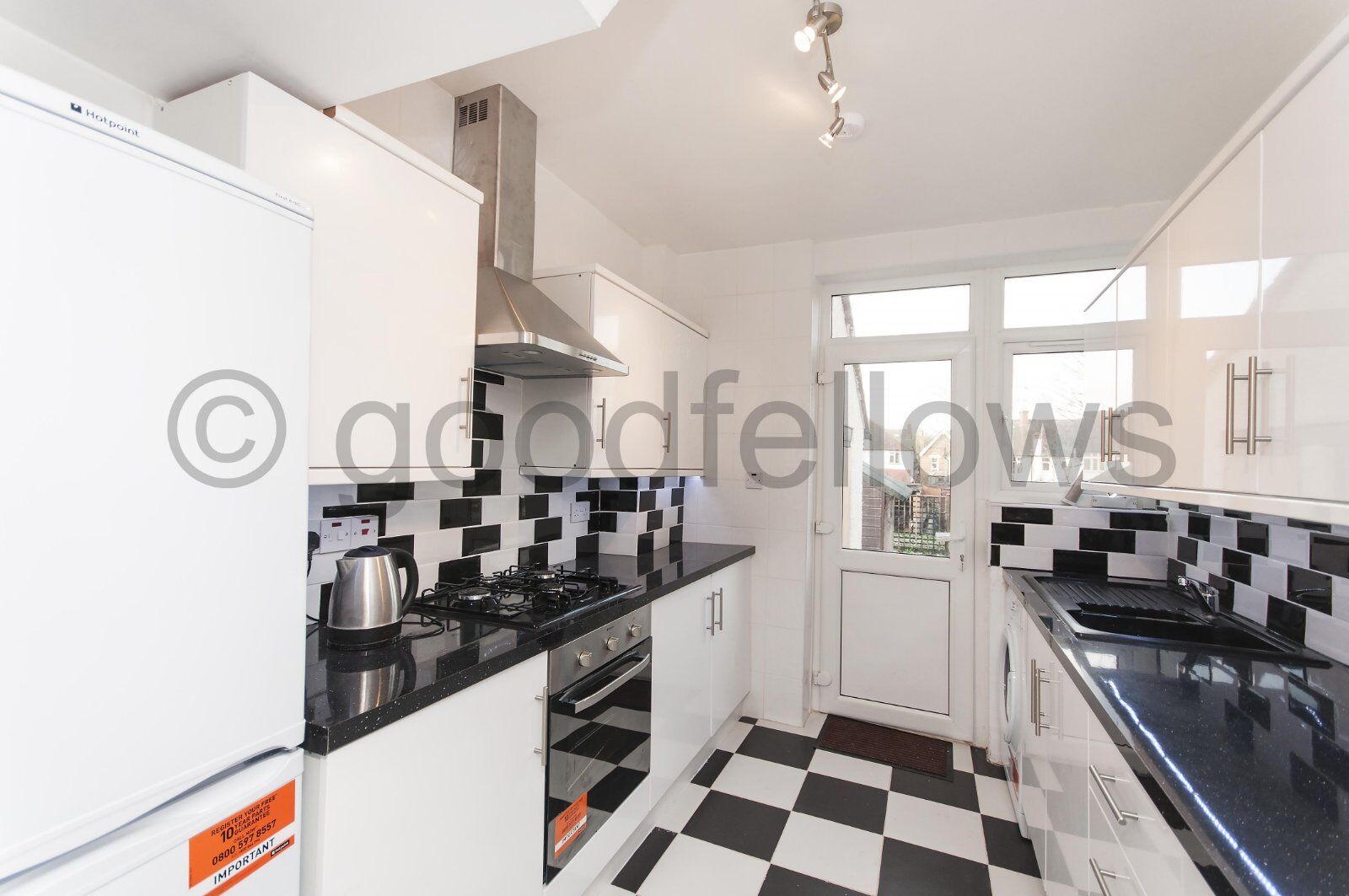 3 bedroom  house to rent, Available unfurnished now Acre Lane, Wallington, SM6, main image