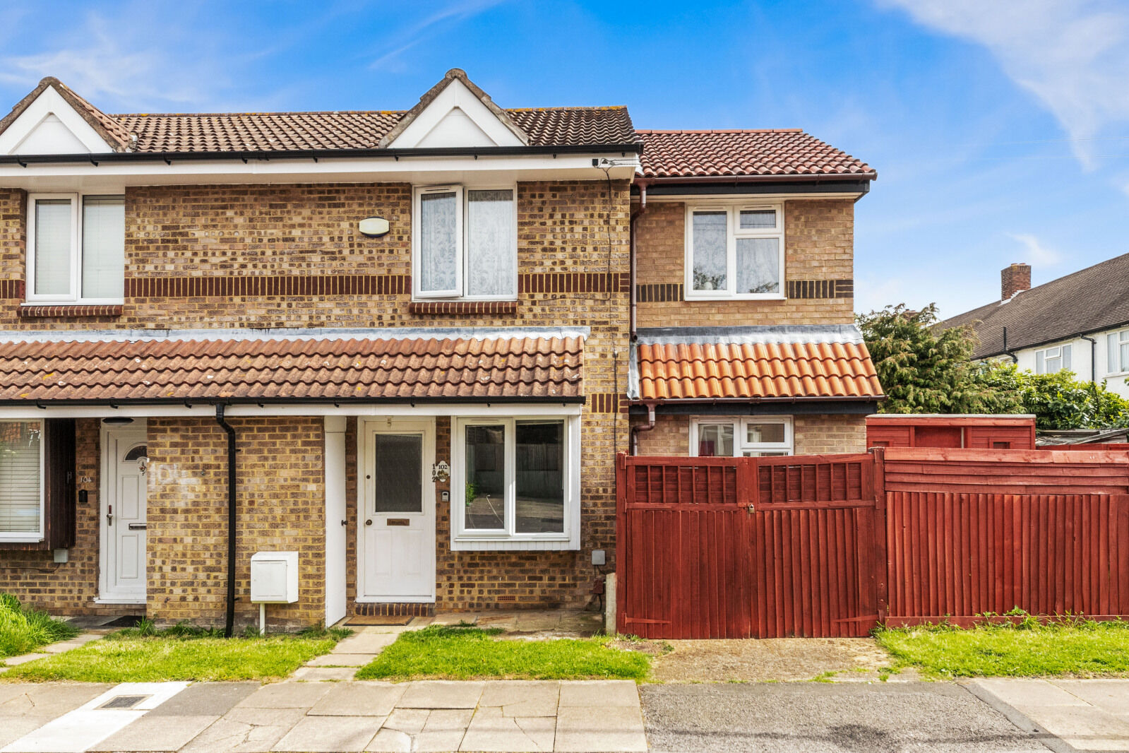 2 bedroom semi detached house for sale Berkshire Way, Mitcham, CR4, main image