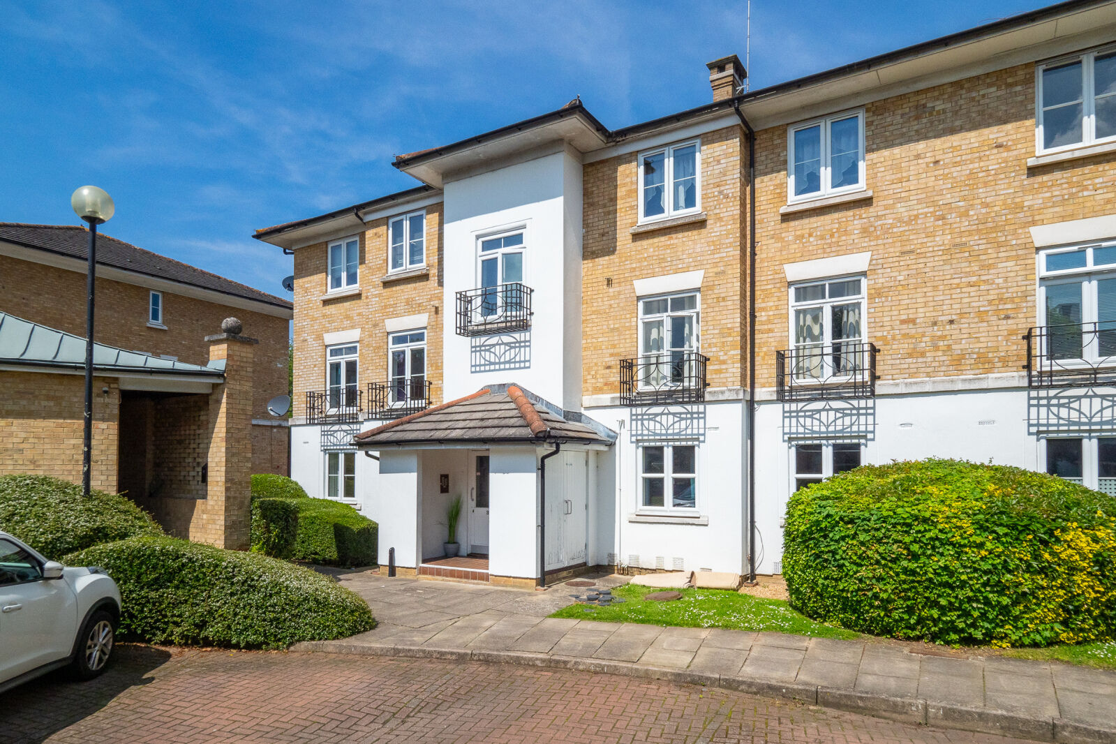 1 bedroom  flat for sale Kingswood Drive, Sutton, SM2, main image