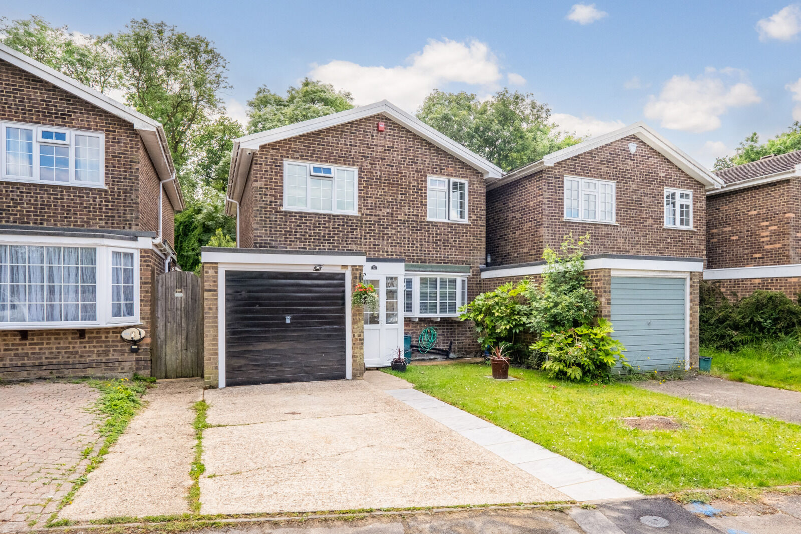 4 bedroom detached house for sale Ashmere Close, Cheam, SM3, main image