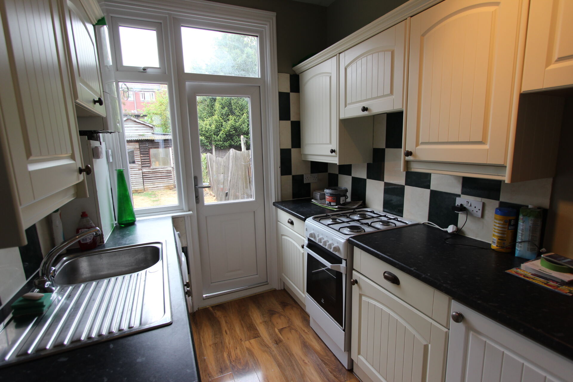 3 bedroom  house to rent, Available now Framfield Road, Mitcham, CR4, main image