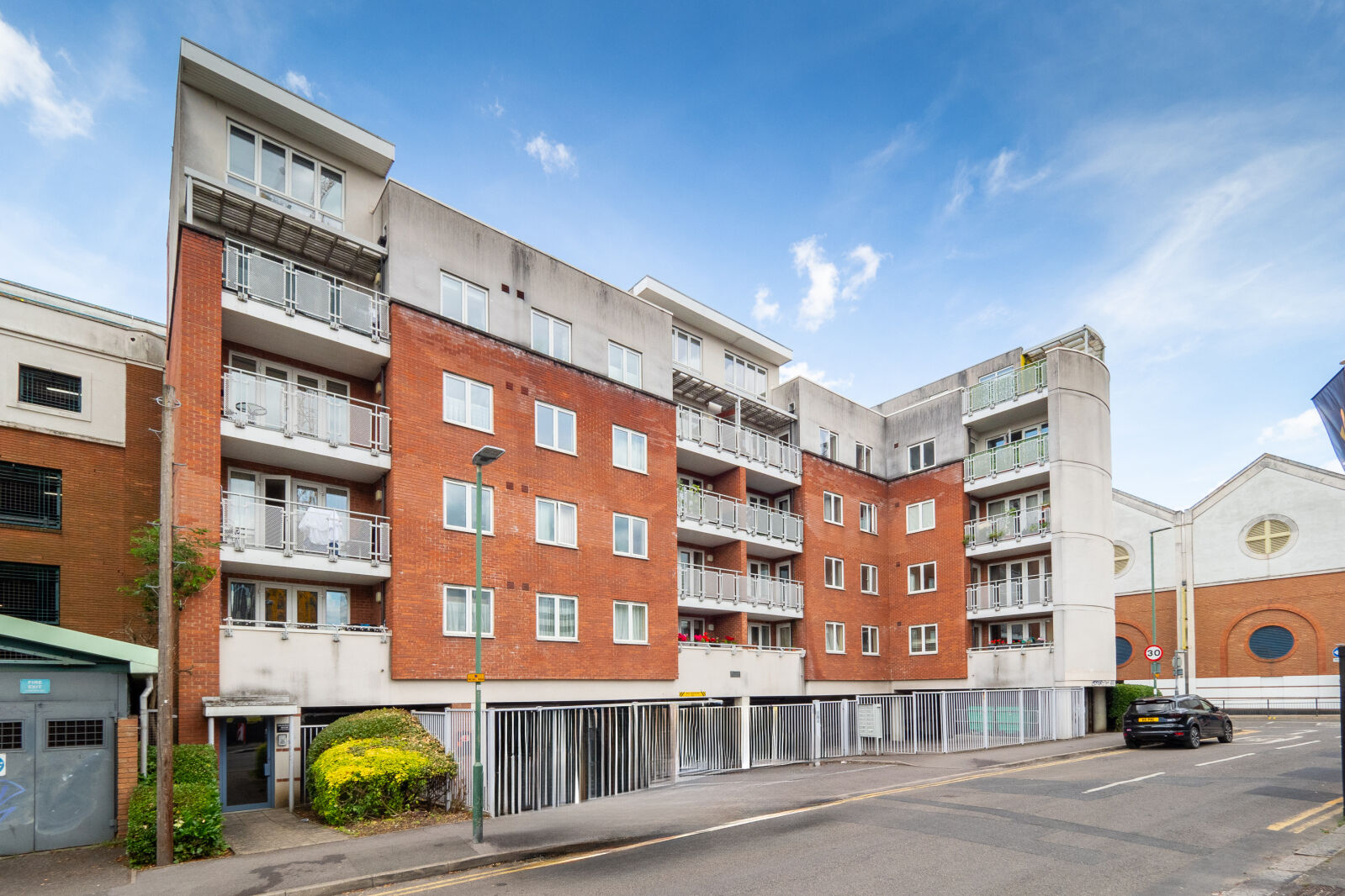 1 bedroom  flat for sale West Street, Sutton, SM1, main image