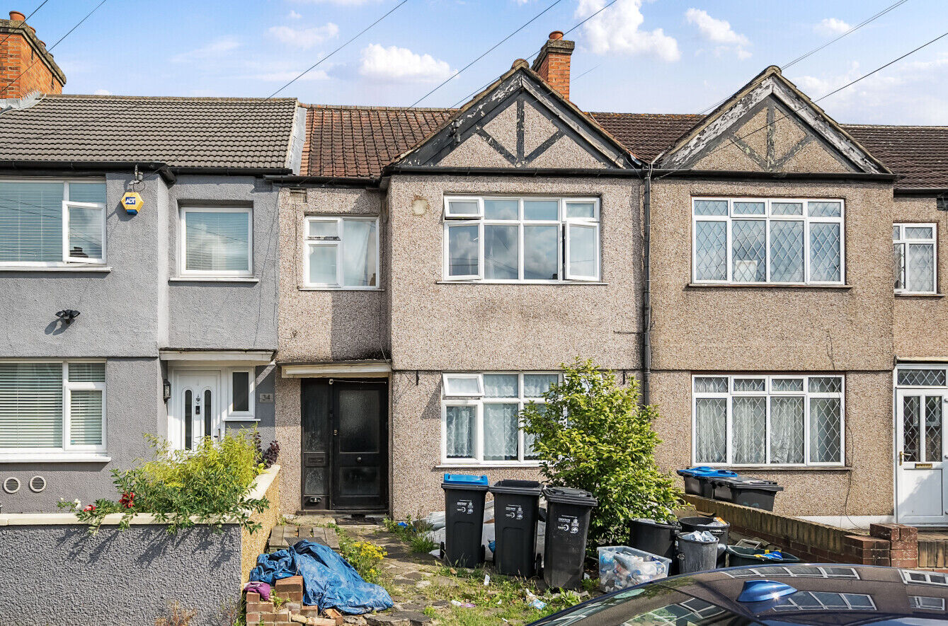 3 bedroom mid terraced house for sale Castleton Road, Mitcham, CR4, main image