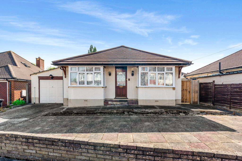 2 bedroom detached bungalow for sale Ravensbury Avenue, Morden, SM4, main image