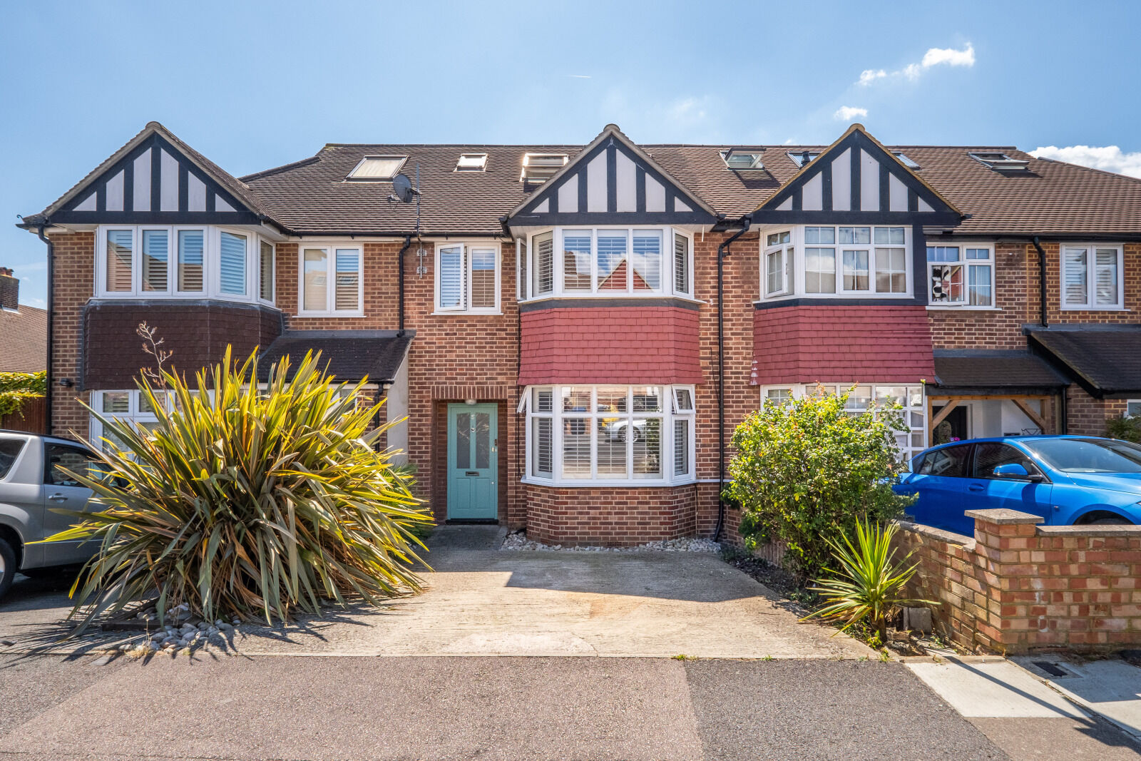 4 bedroom mid terraced house for sale Dunster Avenue, Morden, SM4, main image