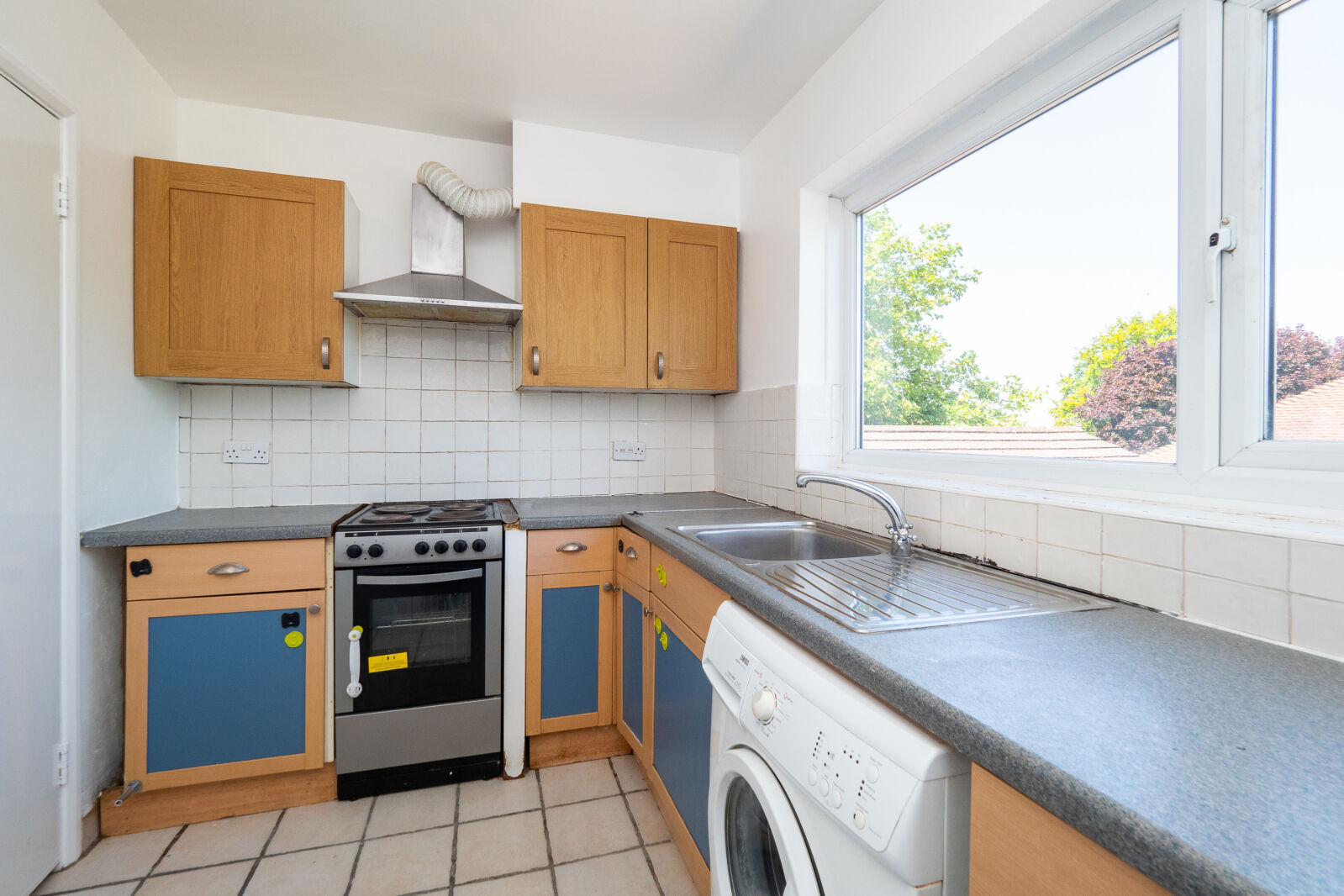 1 bedroom  flat to rent, Available unfurnished from 02/09/2025 Park Road, Wallington, SM6, main image