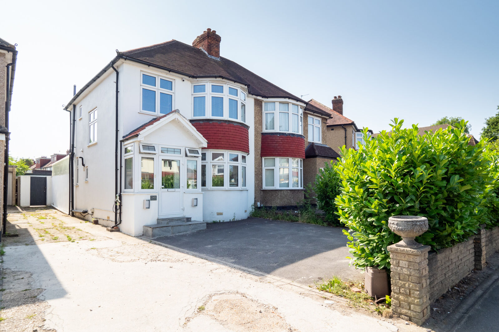 3 bedroom semi detached house to rent, Available furnished from 01/08/2027 Malden Road, Cheam, SM3, main image