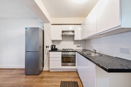 1 bedroom  flat for sale