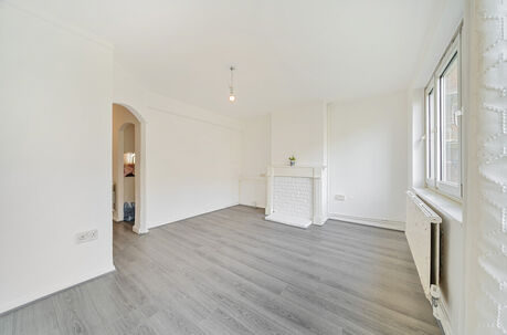 2 bedroom  flat for sale