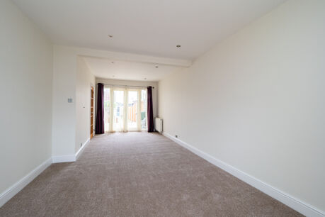 3 bedroom semi detached house to rent, Available unfurnished now