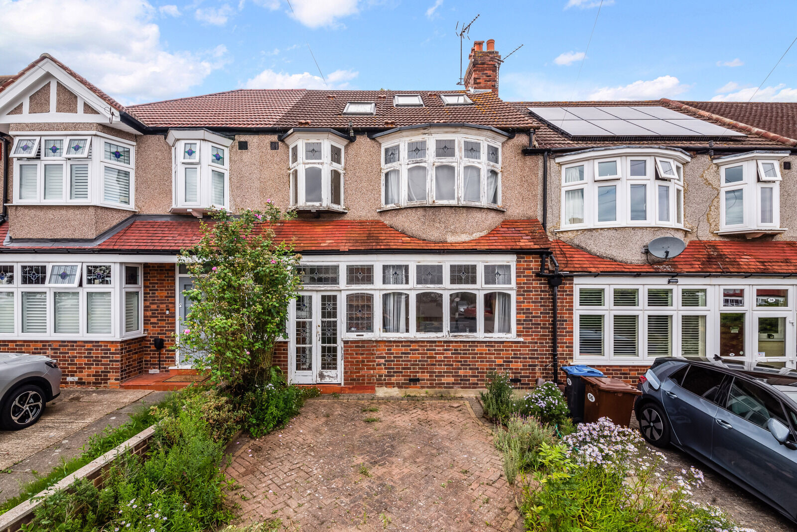 4 bedroom mid terraced house for sale The Green, Morden, SM4, main image