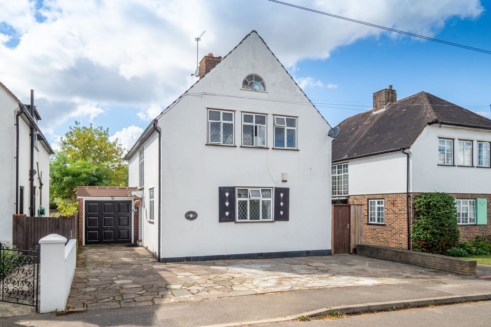 3 bedroom detached house for sale Tudor Close, Cheam, SM3, main image