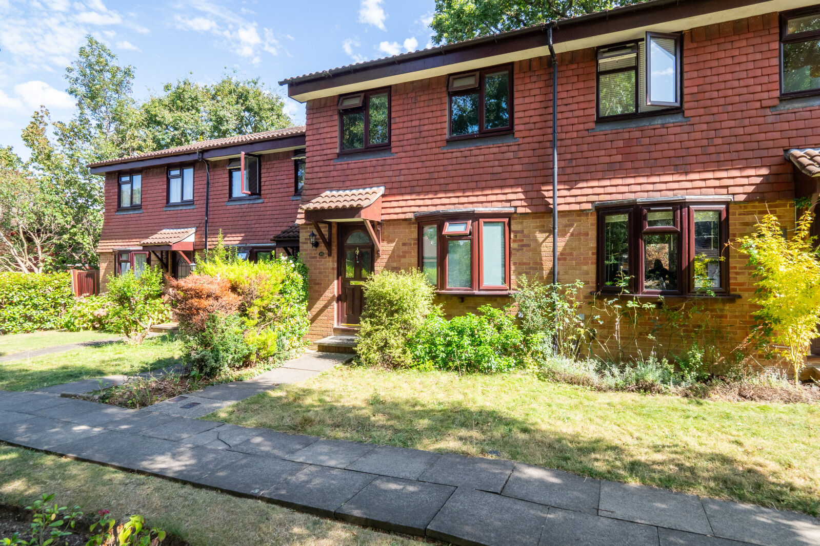 3 bedroom mid terraced house for sale Conifer Gardens, Sutton, SM1, main image