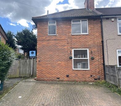 2 bedroom end terraced house for sale