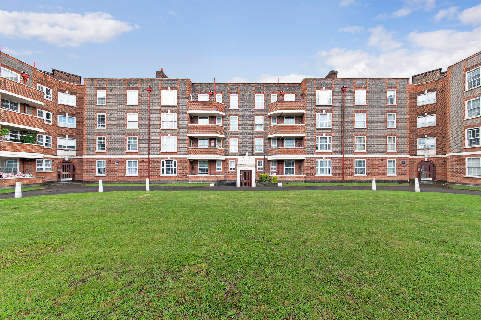 2 bedroom  flat for sale Morden House, Morden, SM4, main image