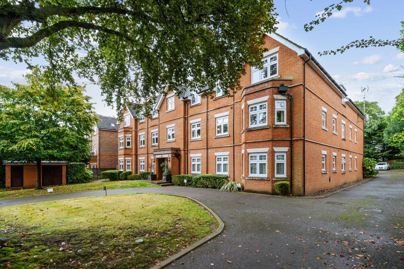 2 bedroom  flat for sale Albion Road, Sutton, SM2, main image