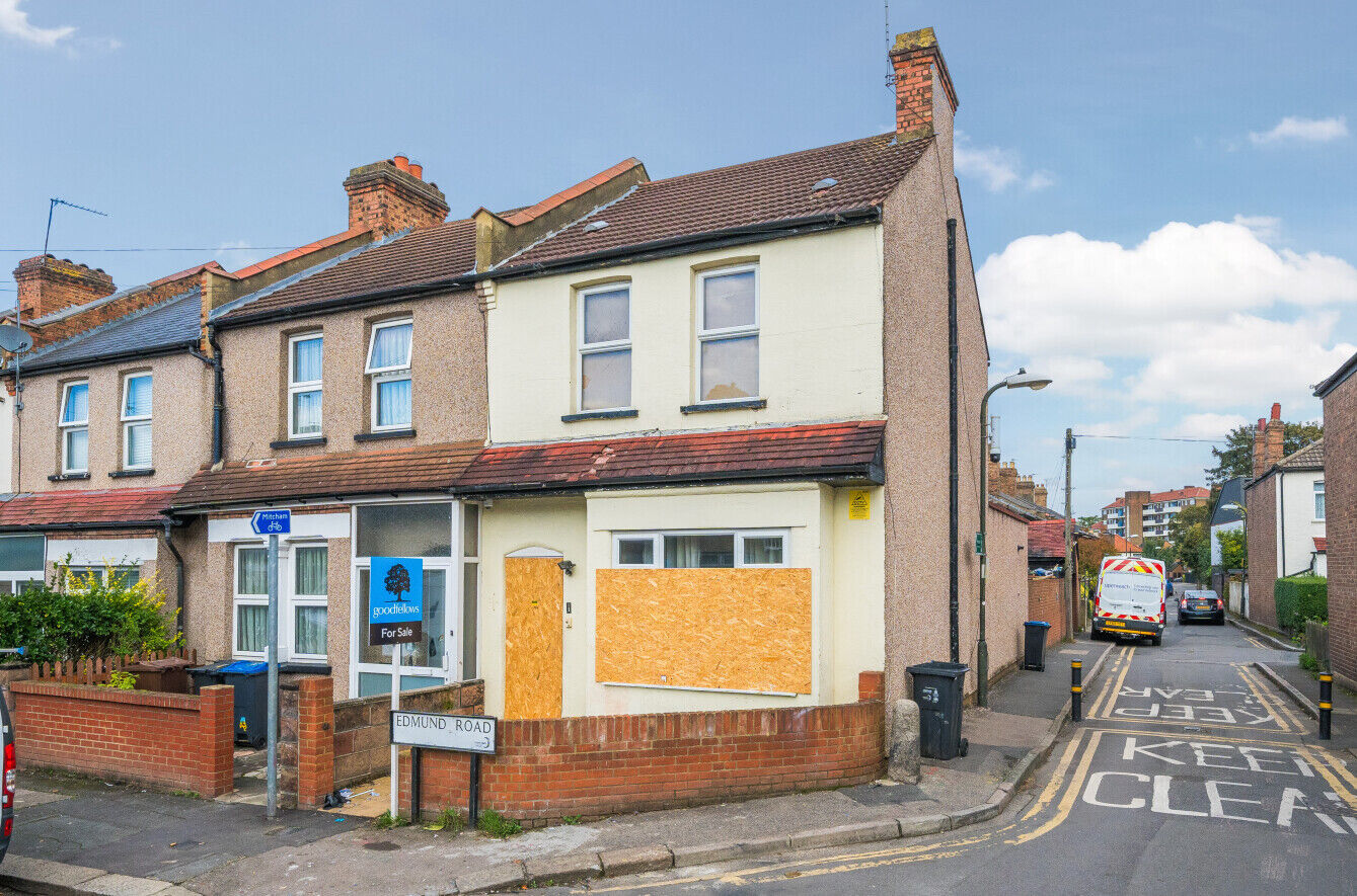 3 bedroom end terraced house for sale Edmund Road, Mitcham, CR4, main image