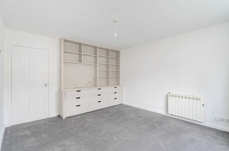 1 bedroom  flat for sale