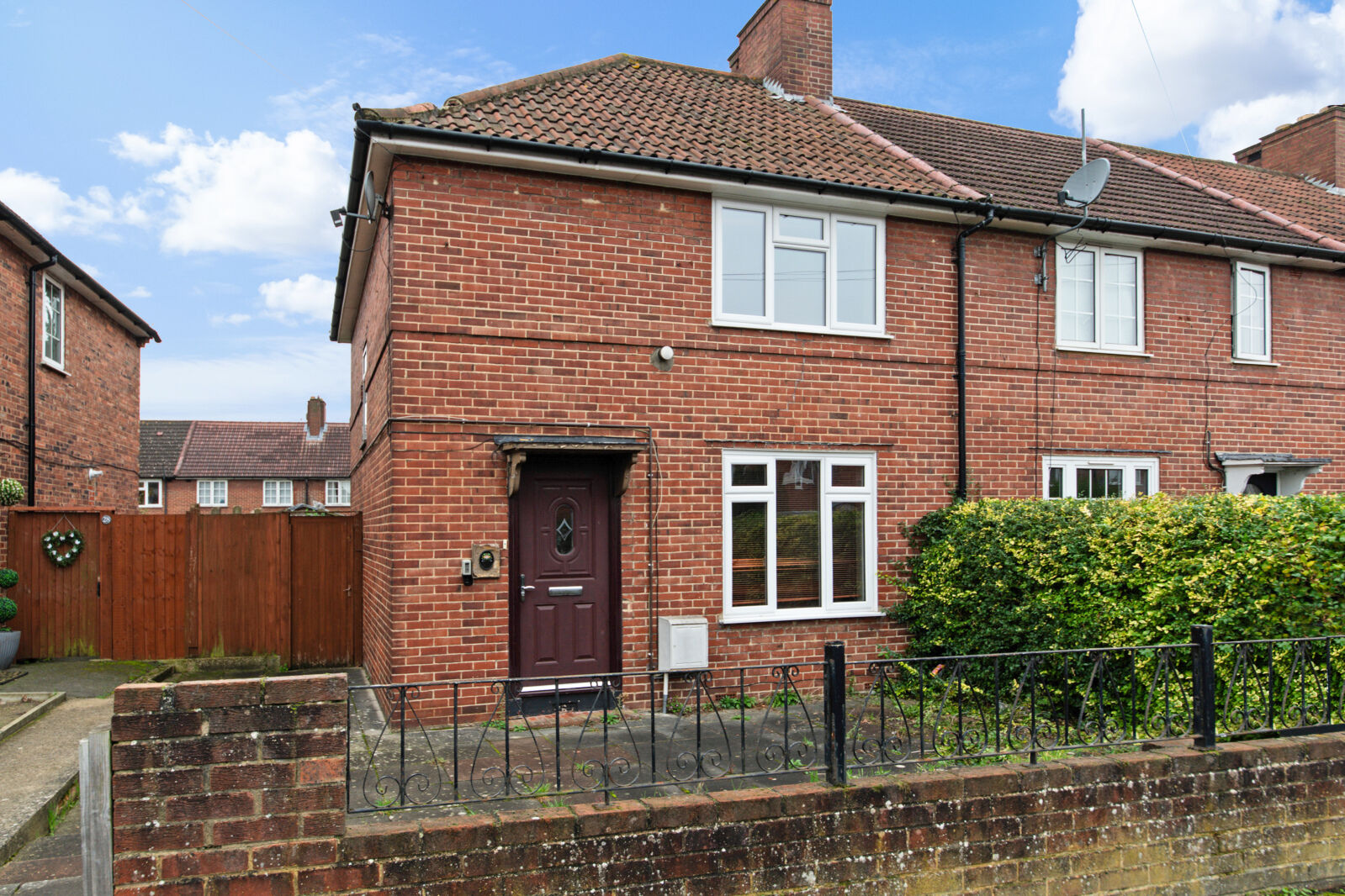 3 bedroom end terraced house for sale Flaxley Road, Morden, SM4, main image