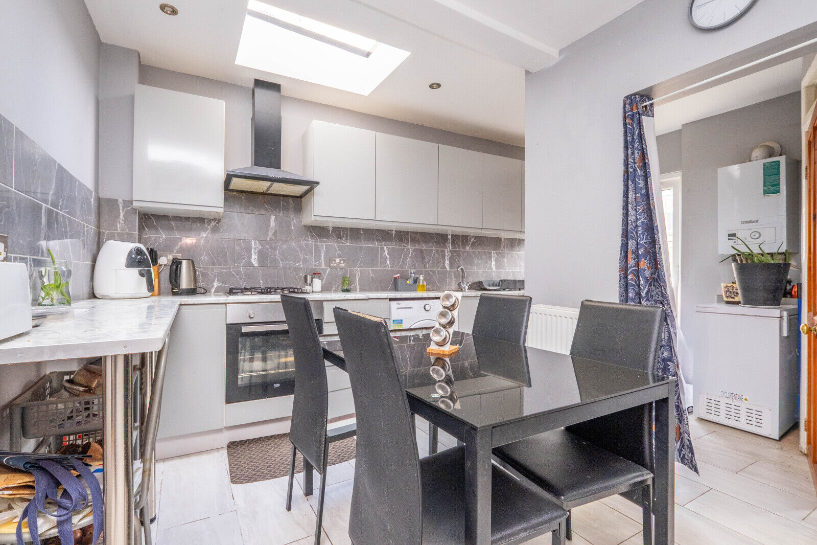 3 bedroom end terraced house for sale London Road, Wallington, SM6, main image