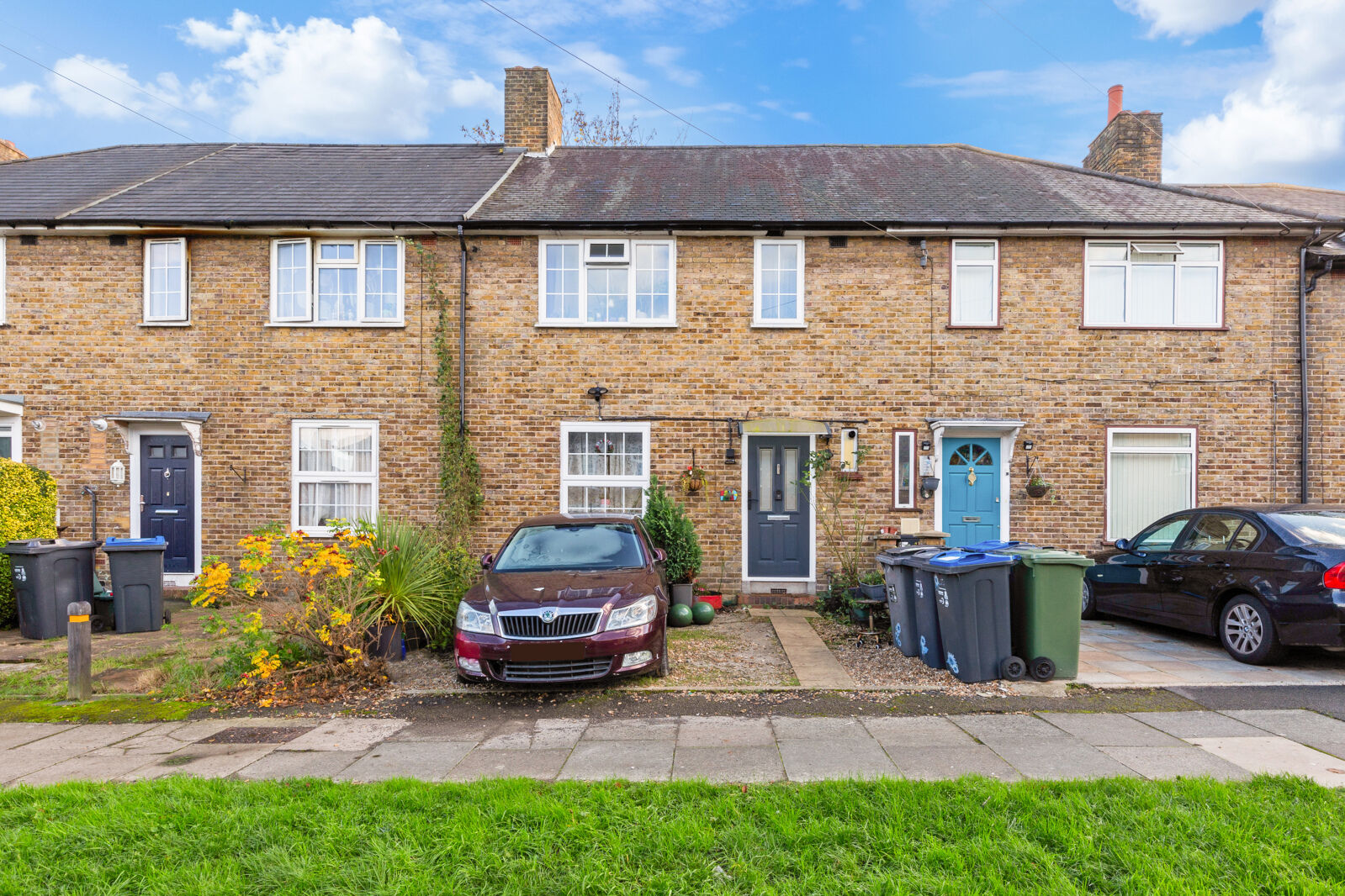 3 bedroom mid terraced house for sale Blanchland Road, Morden, SM4, main image