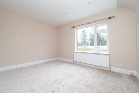 2 bedroom  flat to rent, Available unfurnished now