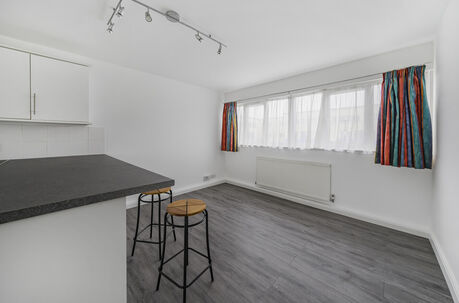 1 bedroom  flat for sale