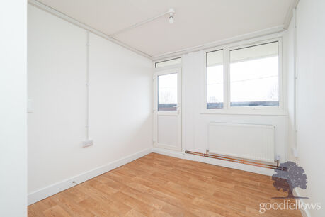 2 bedroom  flat to rent, Available unfurnished now