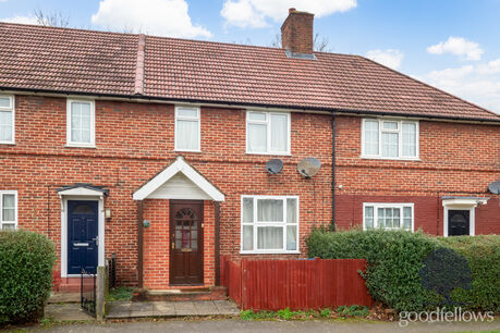 3 bedroom  house to rent, Available from 28/03/2025