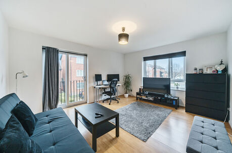 1 bedroom  flat for sale