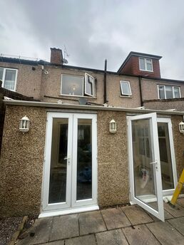 3 bedroom mid terraced house to rent, Available unfurnished now