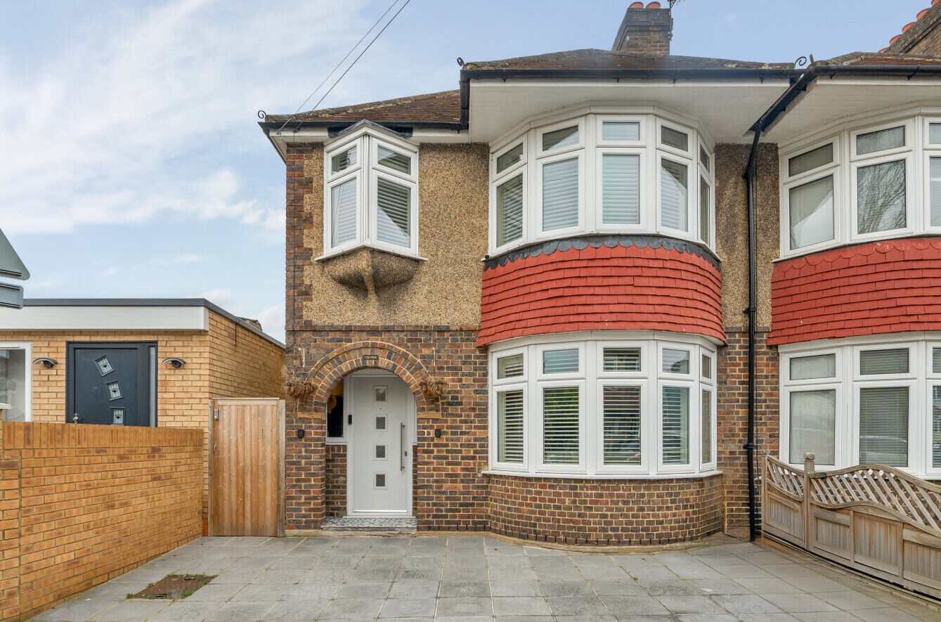 3 bedroom end terraced house for sale Lewis Road, Mitcham, CR4, main image