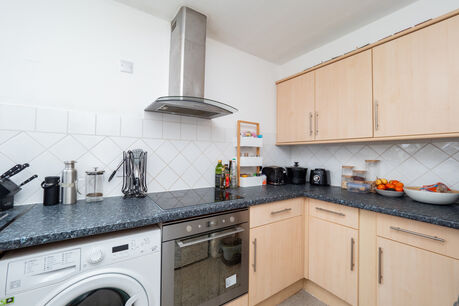 1 bedroom  flat for sale