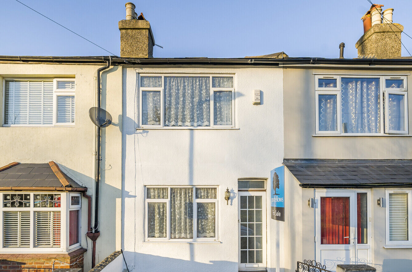 2 bedroom mid terraced house for sale Commonside East, Mitcham, CR4, main image