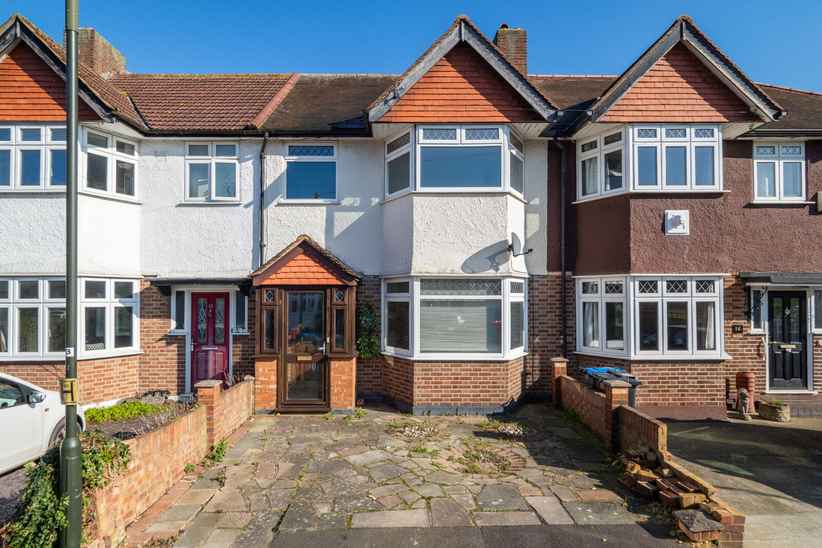 3 bedroom mid terraced house for sale Amberley Way, Morden, SM4, main image