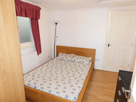 1 bedroom  flat to rent, Available from 09/12/2024