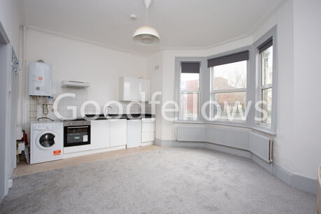 1 bedroom  flat to rent, Available from 18/01/2025