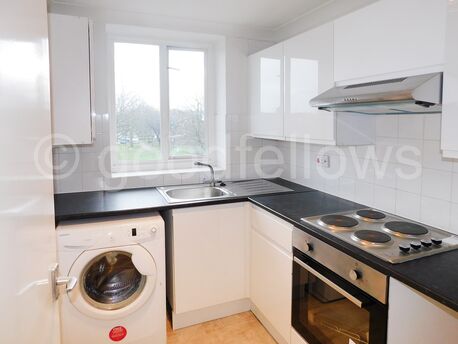 1 bedroom  flat to rent, Available from 29/03/2025