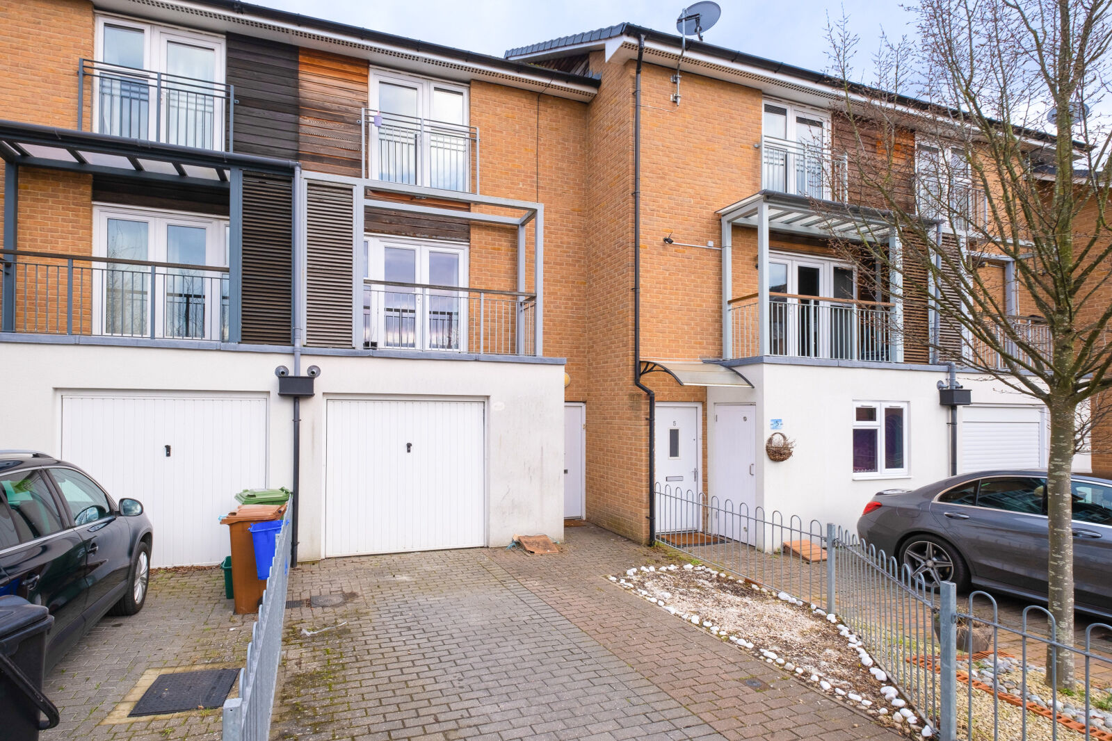 3 bedroom mid terraced house to rent, Available unfurnished from 06/09/2025 Hanno Close, Wallington, SM6, main image