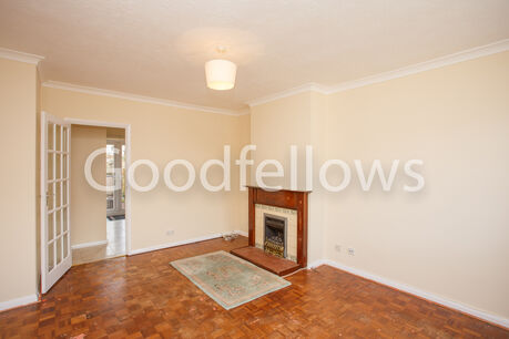 3 bedroom semi detached house to rent, Available from 04/01/2025